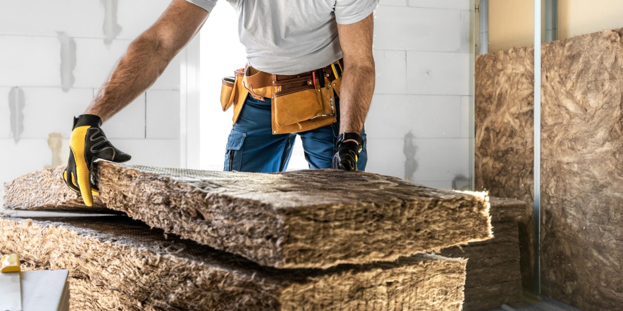 The Importance of Working with an Experienced Insulation Contractor